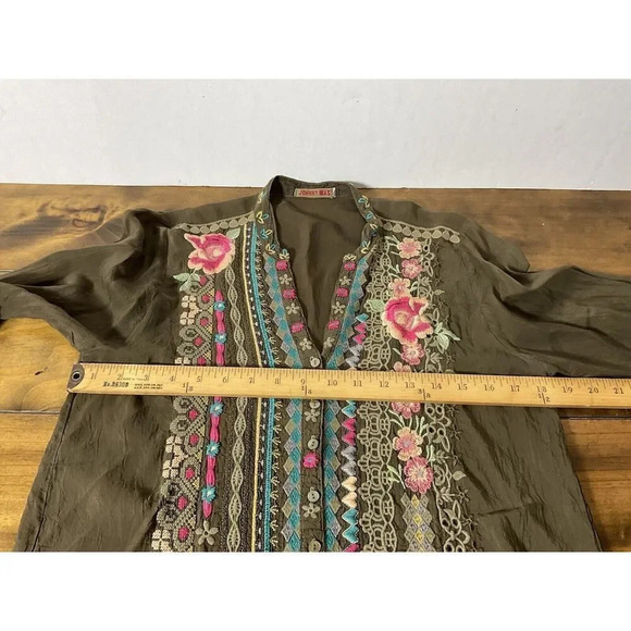 Johnny Was Joulette Olive Green Embroidered Tunic Size Small - Picture 8 of 12